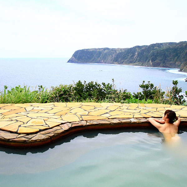 絶景露天風呂温泉「みはらしの湯」